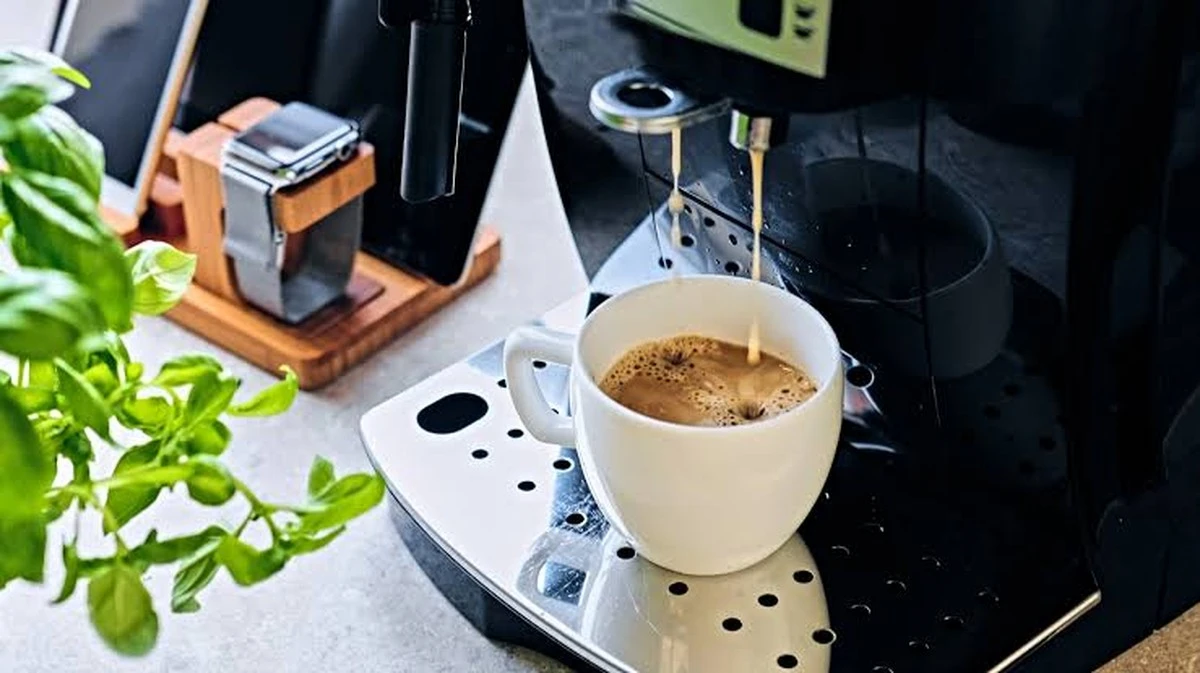 3 Macchine da Caffè Automatiche: I Modelli Più Venduti che gli Italiani Adorano (Febbraio 2026)