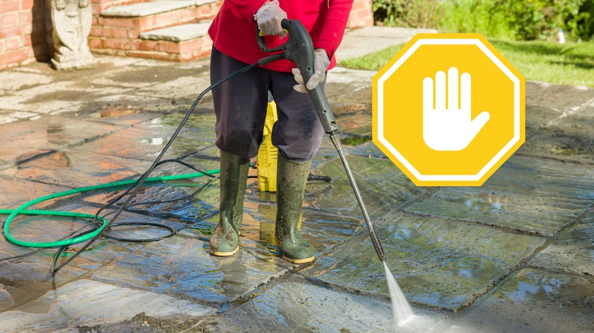 Dimentica l'idropulitrice: questo strumento "miracoloso" rivoluziona la pulizia della terrazza