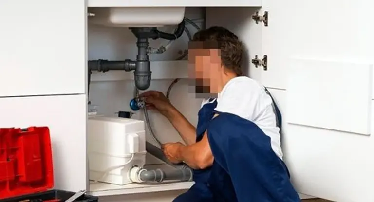 Finto idraulico nel Nordest: come riconoscerlo ed evitare le sue trappole