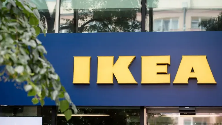 IKEA Kössebär: L'alternativa di design che sta conquistando le cucine italiane, dimentica la Tupperware!