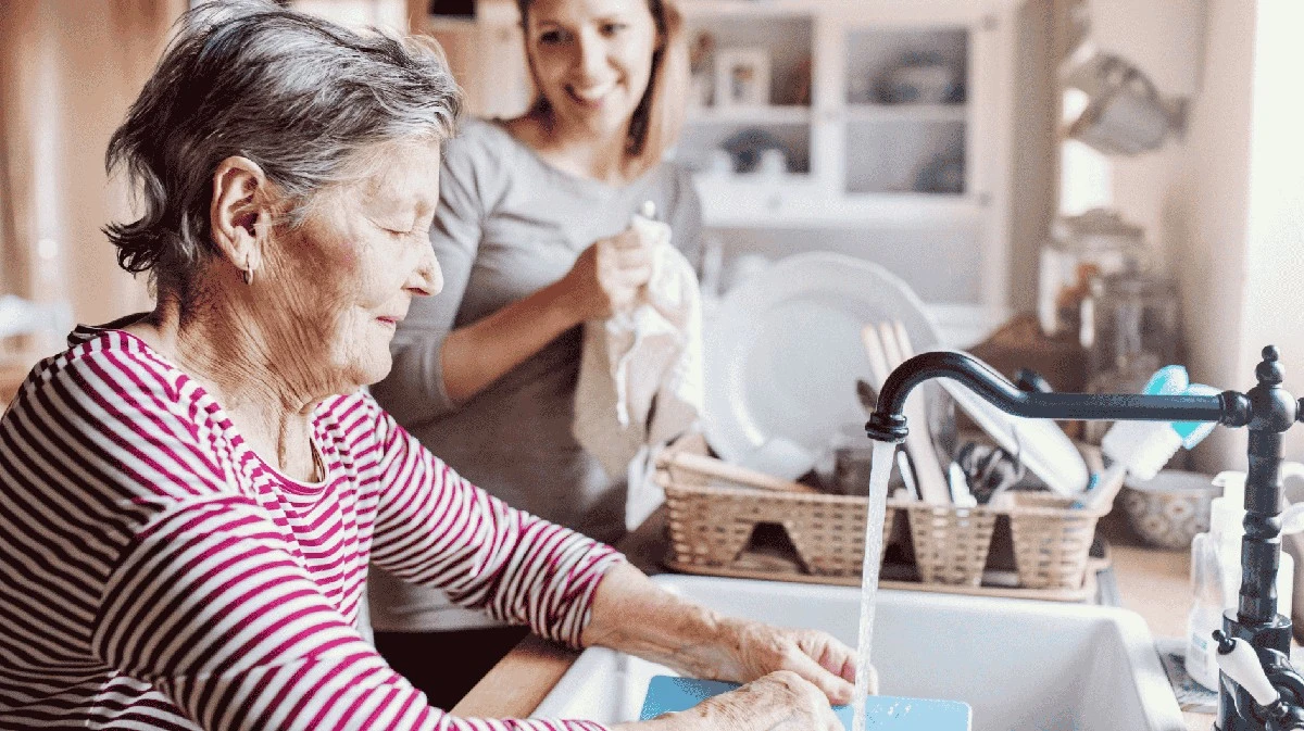 Il Metodo Giapponese che Trasforma le Faccende Domestiche in un Rito di Benessere