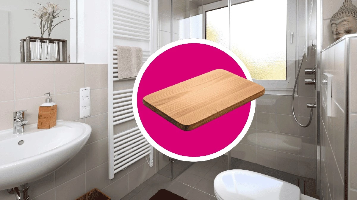 Il trucco del tagliere che trasforma il tuo piccolo bagno