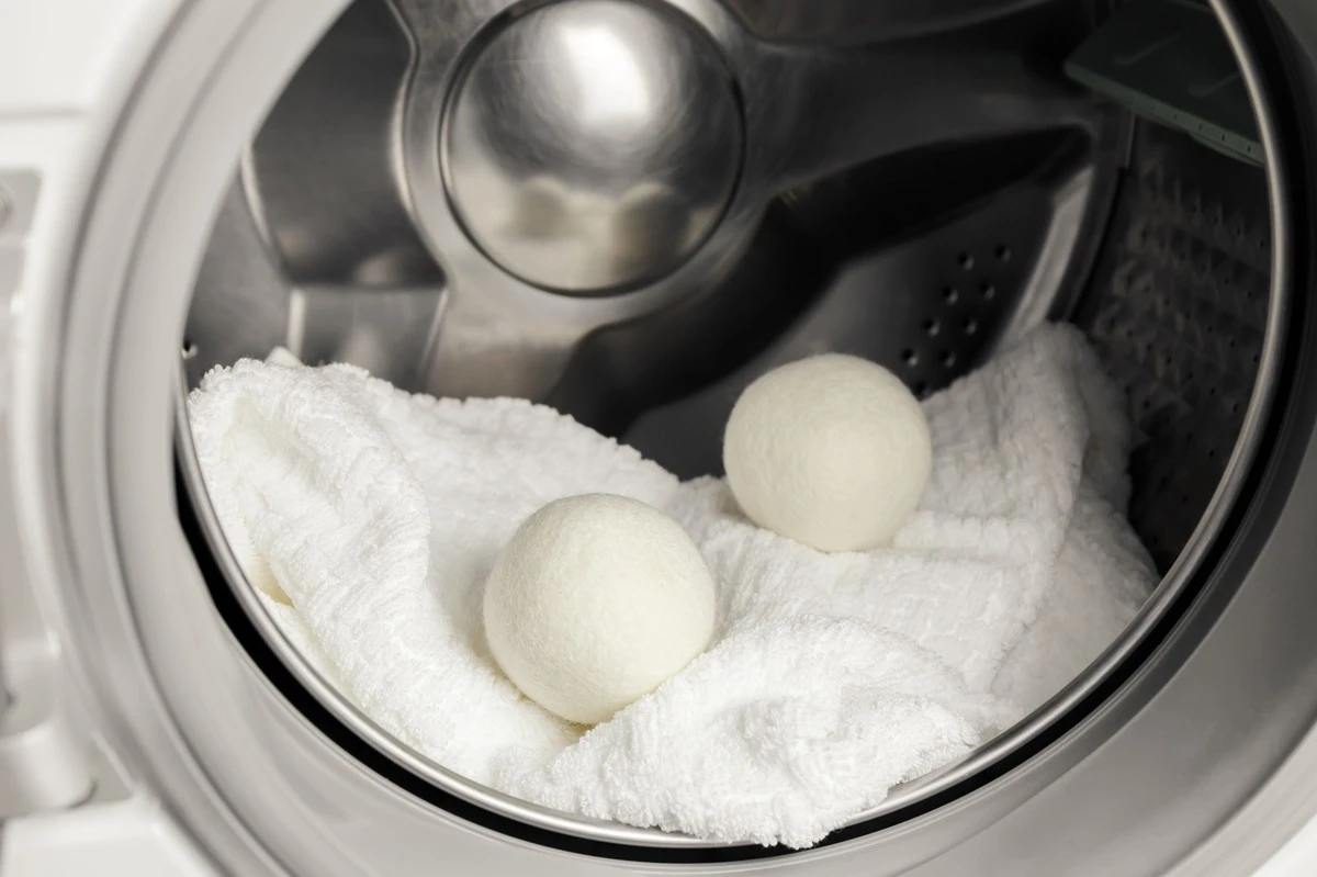 Le palline per asciugatrice finiscono? Come rigenerarle e quando sostituirle