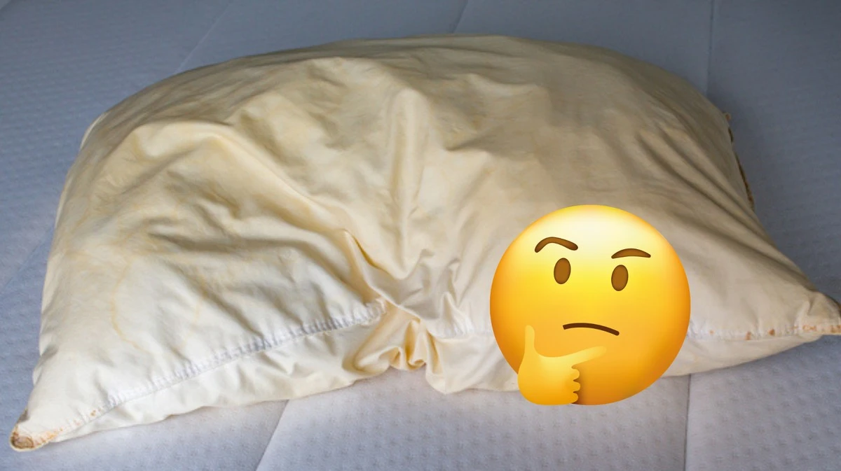 Macchie Gialle sul Cuscino: Perché sono un Problema e Come Risolverlo