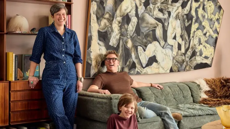 New York: l'incredibile casa piena di arte e colore di una famiglia maximalista