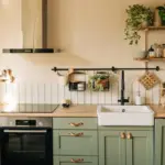 4 cose che gli ospiti notano subito in cucina (e tu no)